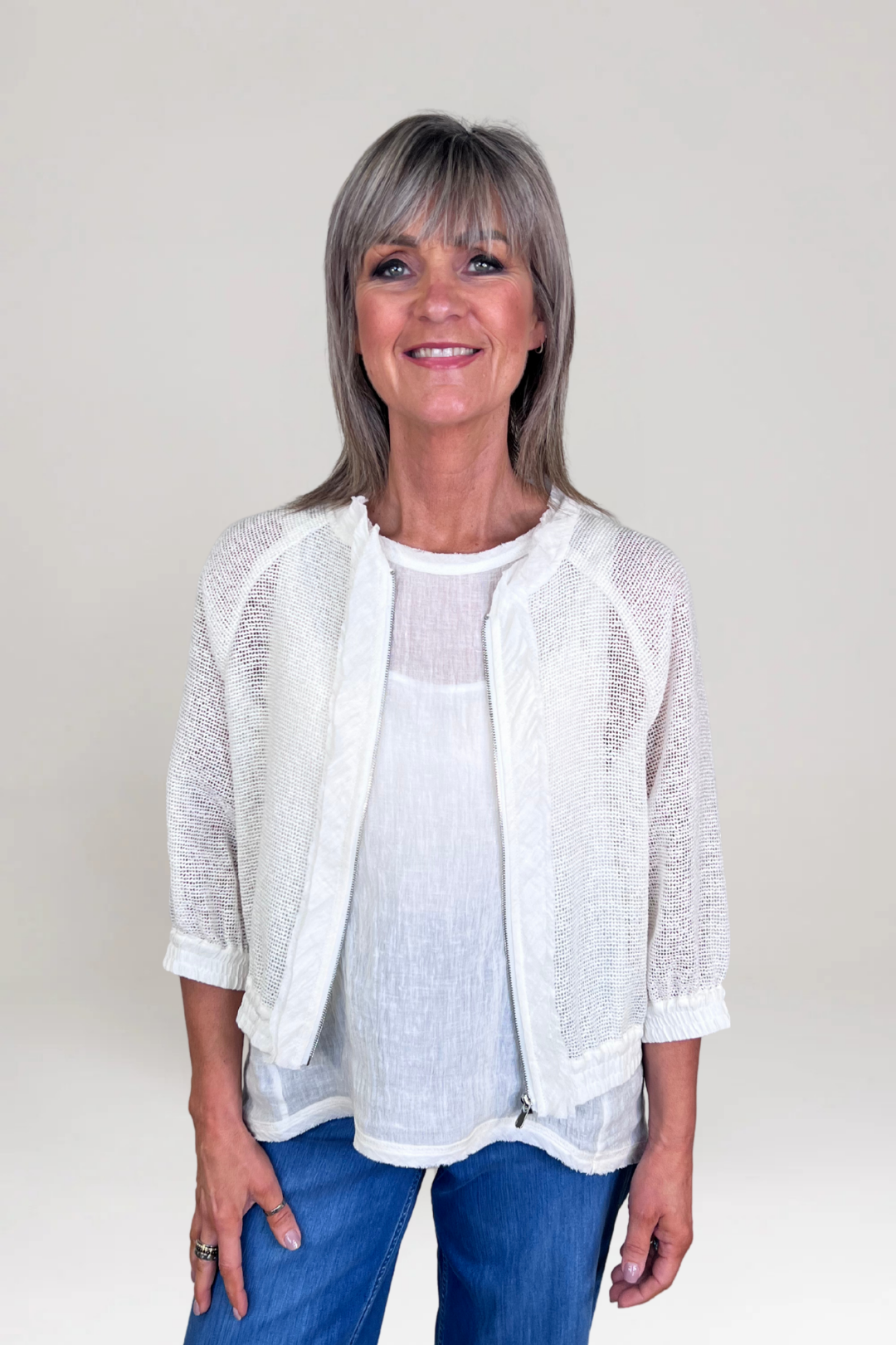 el2 Ladies Stand Up Collar Antique White Jacket