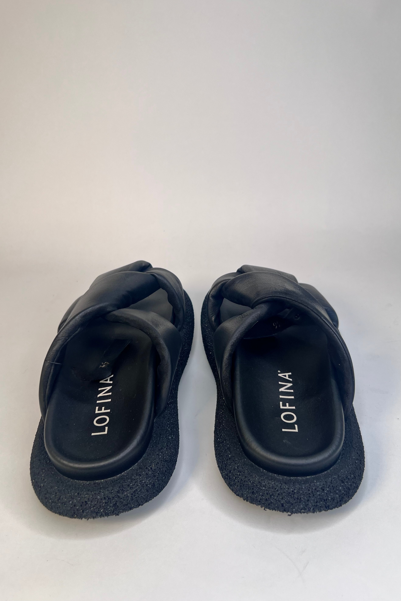 Lofina Ladies Simple and Super Elegant Gasoline Nero Twist Sandals
