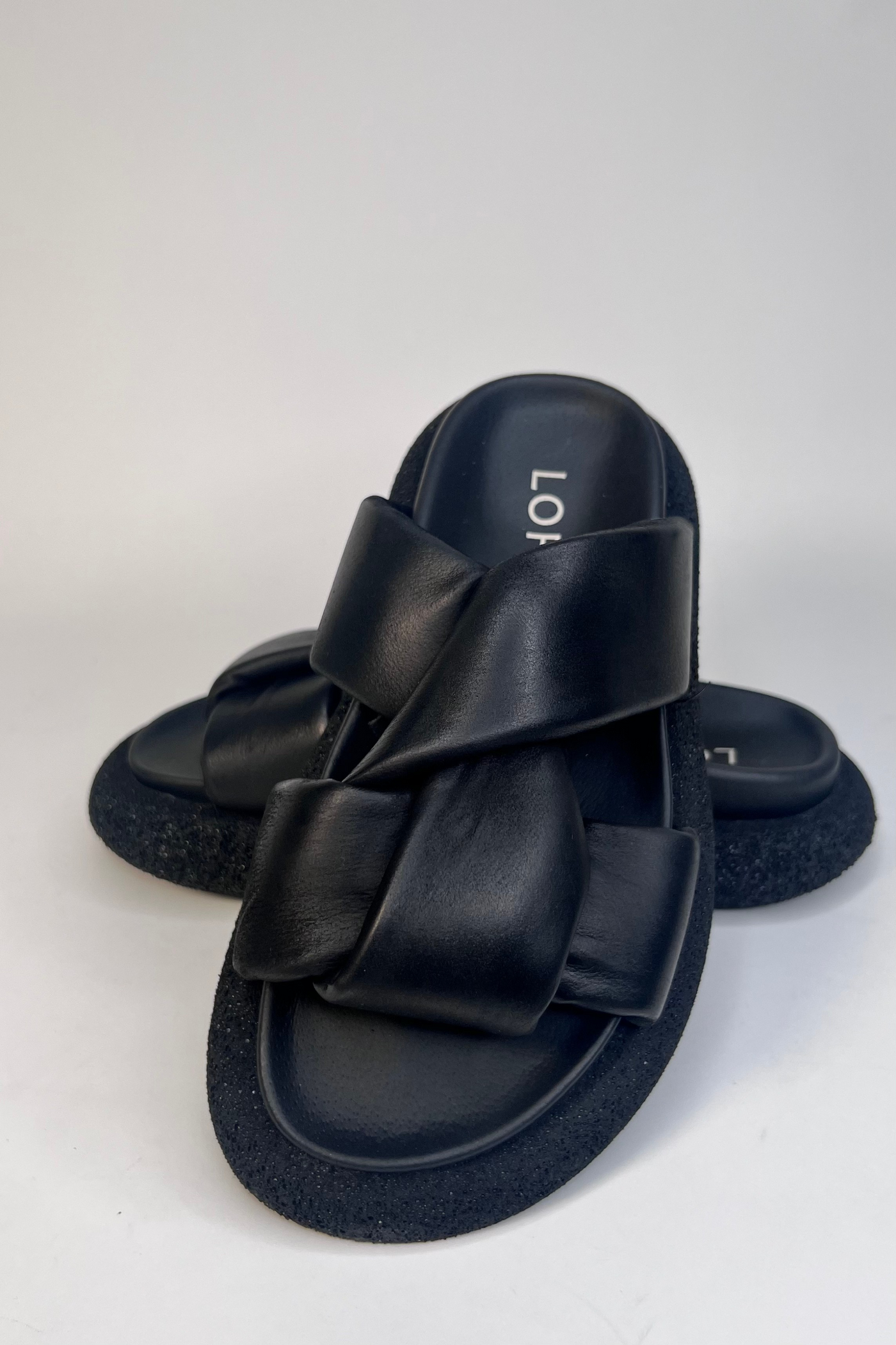 Lofina Ladies Simple and Super Elegant Gasoline Nero Twist Sandals