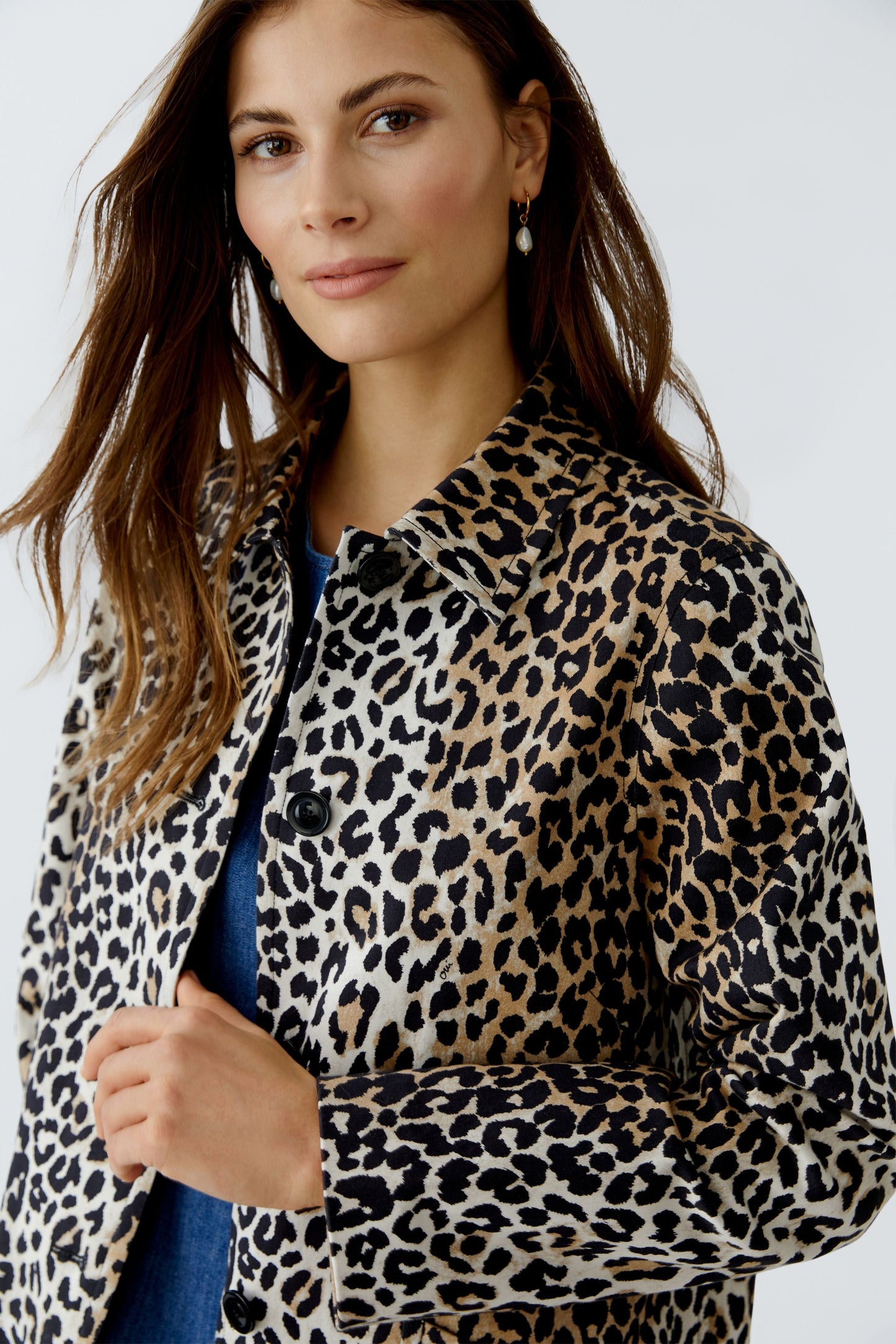 Oui Ladies Pure Cotton with a Satin Finish Camel/Black Leo Short Coat