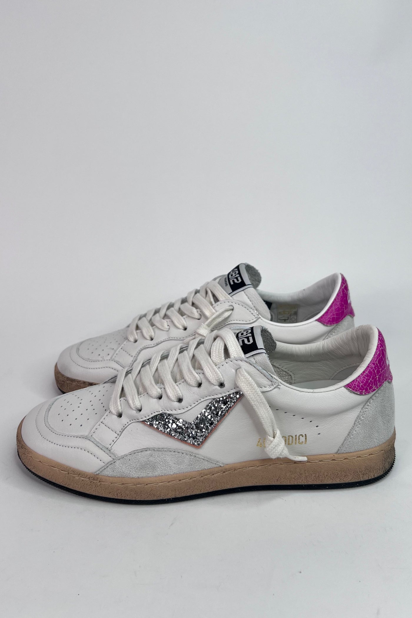 4B12 Ladies Playnew White/Pin Front Lace-up fastening Trainers